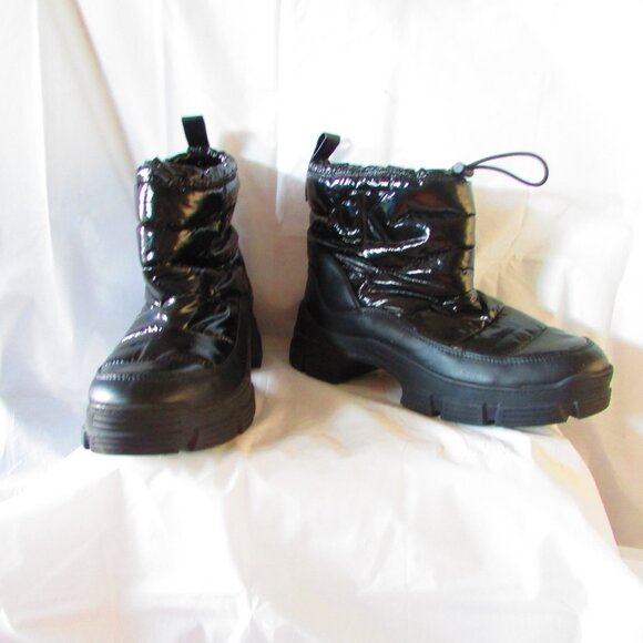 Calvin Klein Shiny Black Winter Boots - Picture 1 of 7